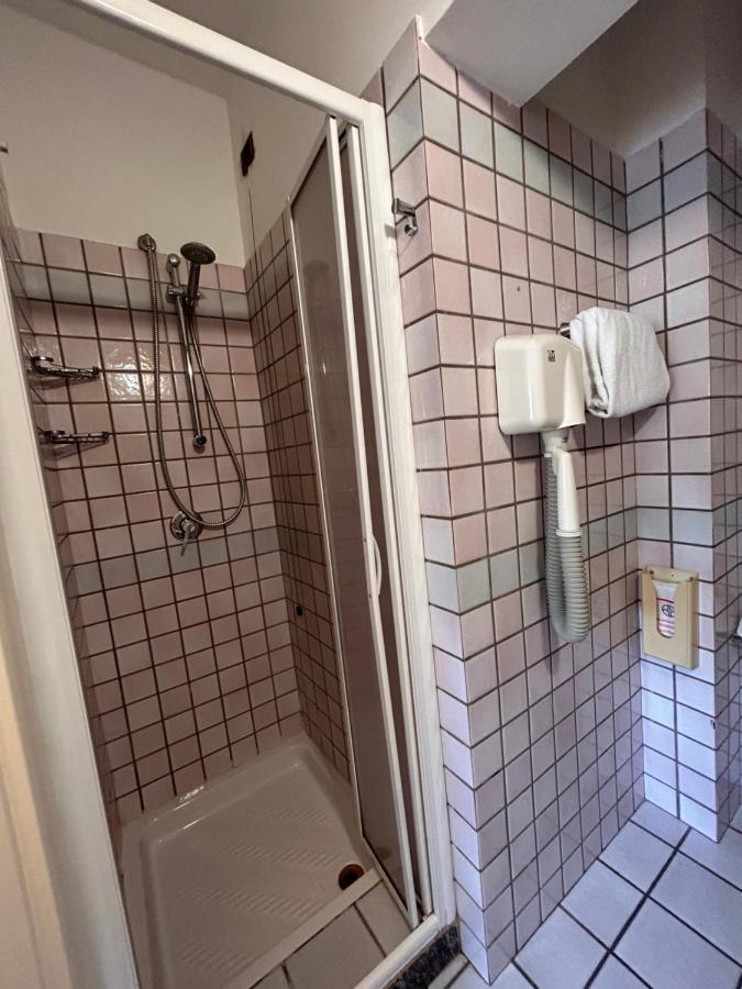 ホテル アスプロモンテ ミラノ エクステリア 写真